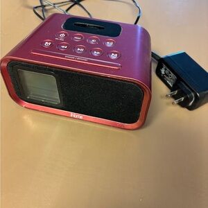 Vintage iHome Metallic Radio Speaker